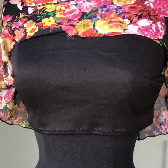 Mandee Bright Floral Crop Top - Picture 5 of 7